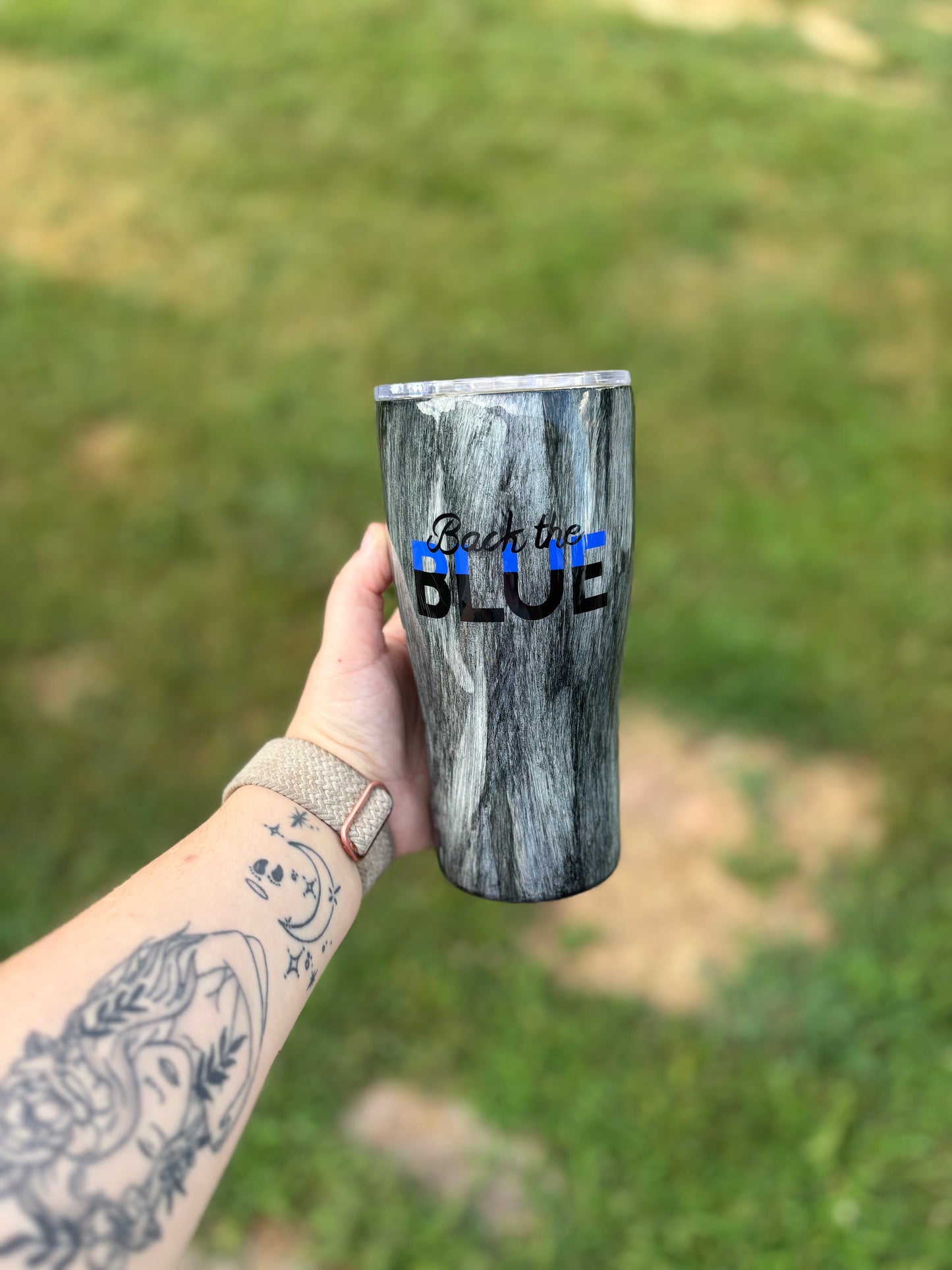 Grey Woograin Thin Blue Line Tumbler